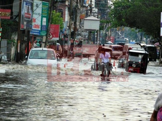 Normal lives disrupt at Capital City due to rain 
